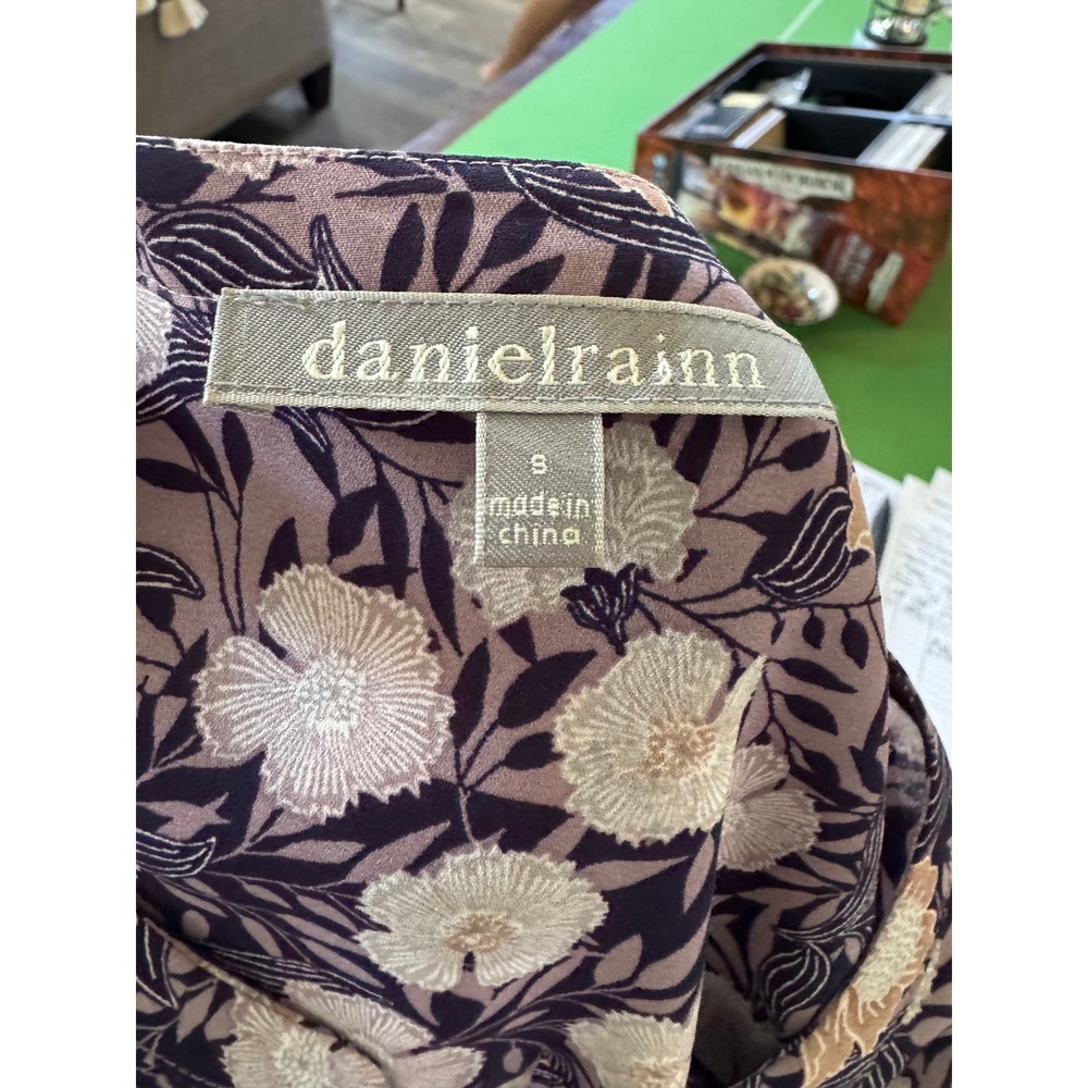 Daniel Rainn Floral Split Neck Blouse S Purple Roll-Tab Sleeve NWOT - Picture 3 of 4